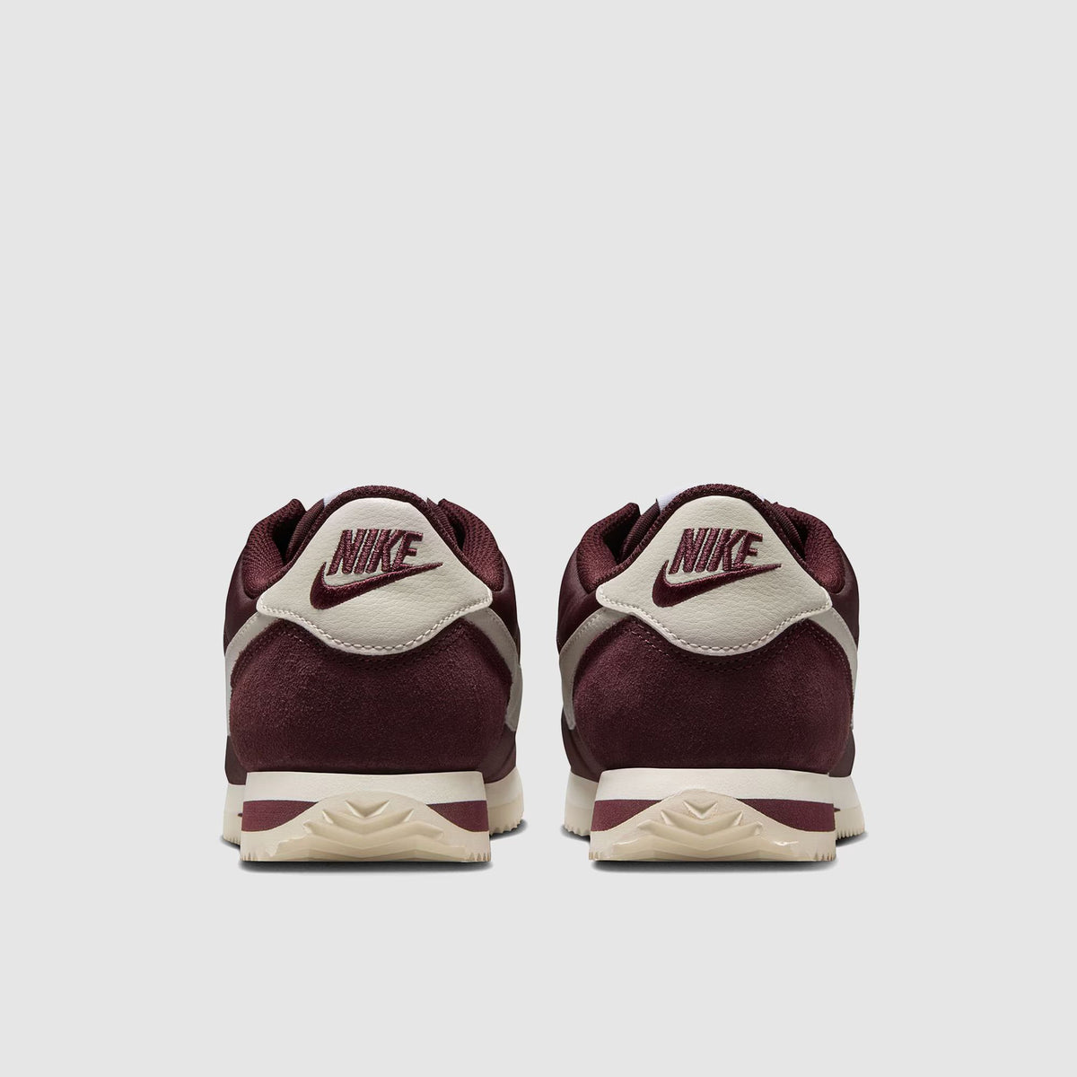 Nike Sportswear Womens Cortez Textile